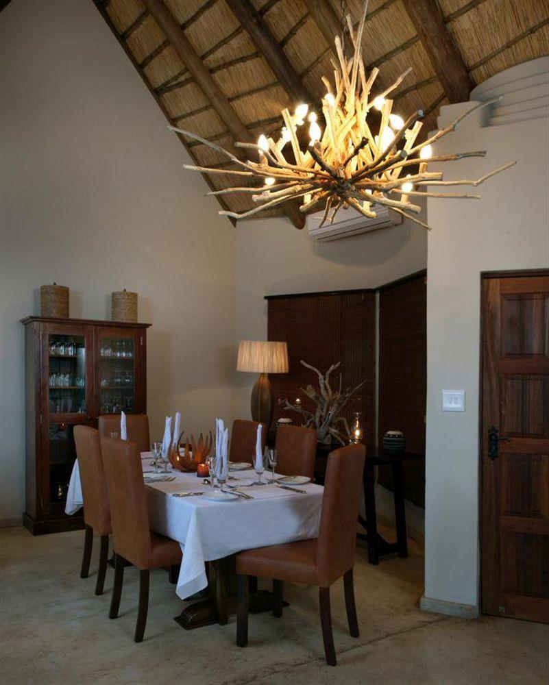 Impodimo Game Lodge Заповедник Мадикве Экстерьер фото