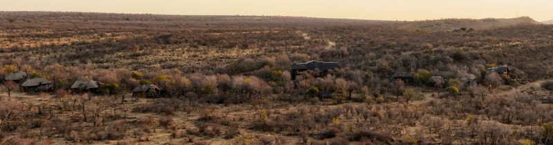 Impodimo Game Lodge Заповедник Мадикве Экстерьер фото
